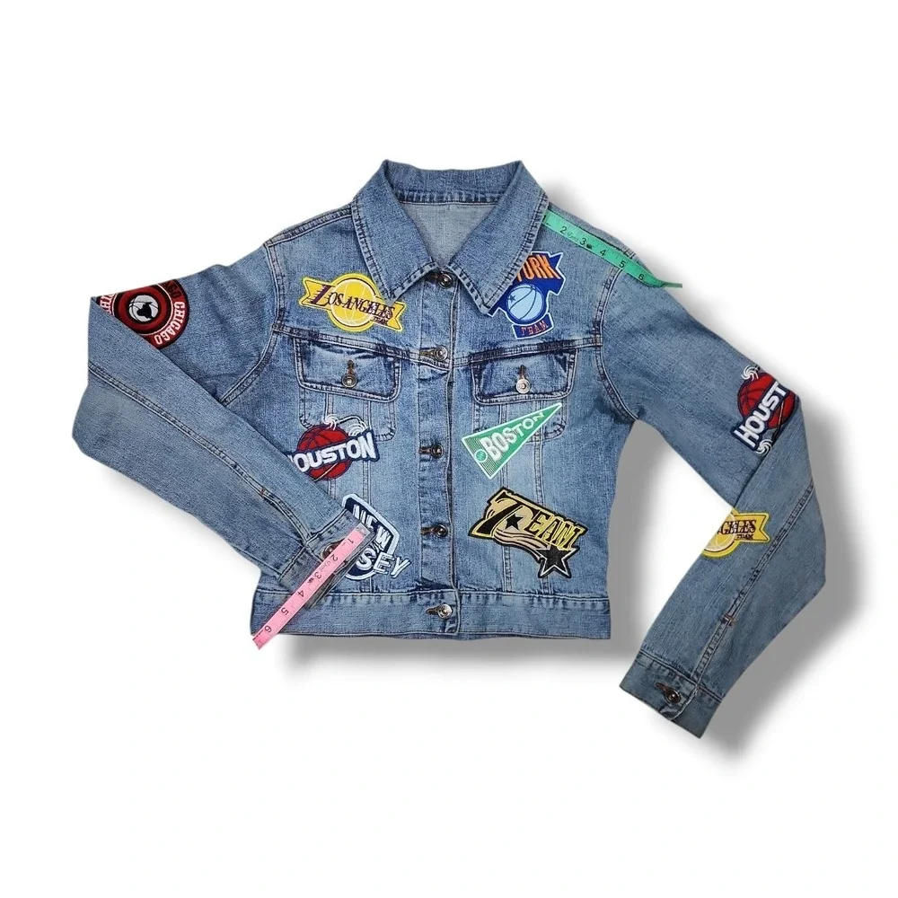 Vintage Street Vibes All Over NBA Patch Denim Trucker Jacket Women's Small - Picture 4 of 8